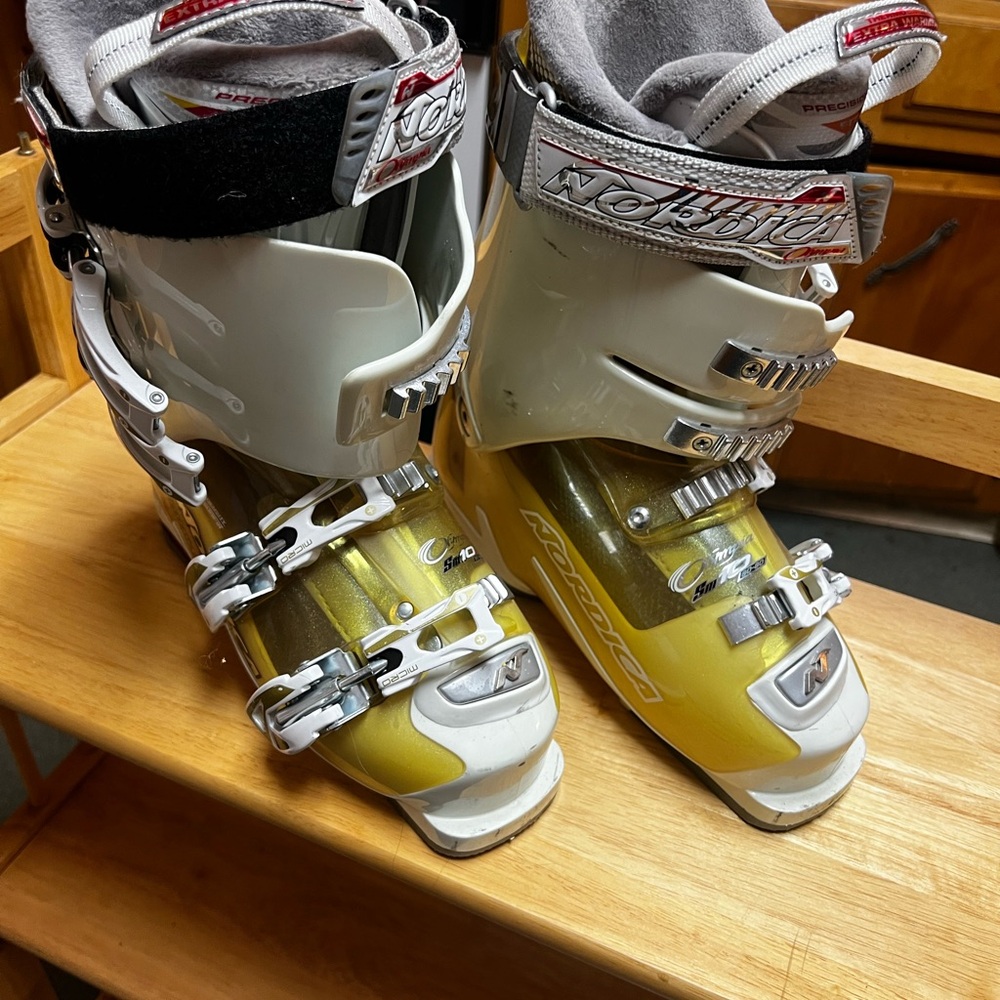 Nordica Women's Winter Ski Boots - White and Gold